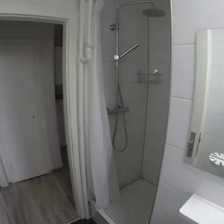 Clean & 2 50m²